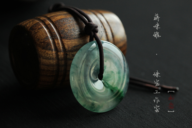 高冰飘花翡翠大平安扣吊坠