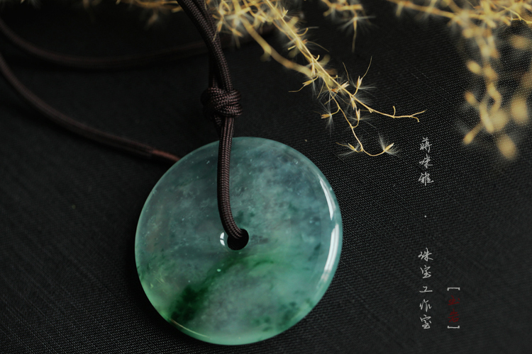 高冰飘花翡翠大平安扣吊坠