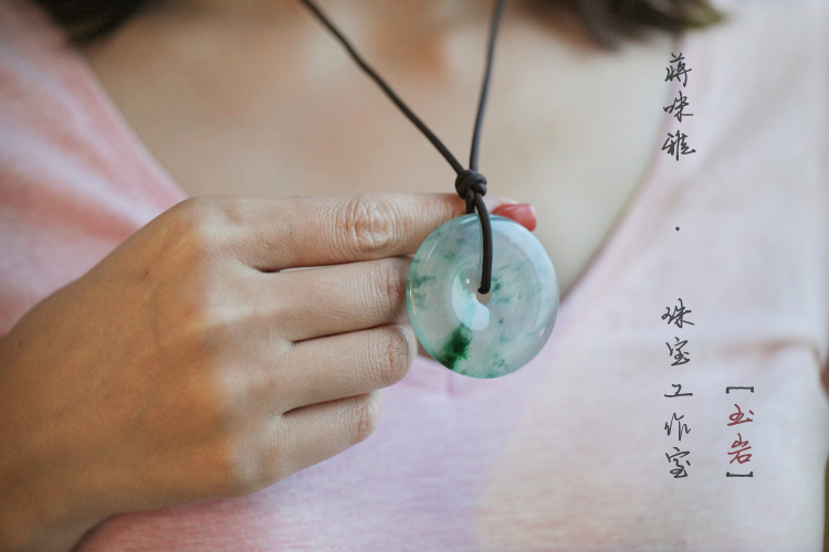 高冰飘花翡翠大平安扣吊坠