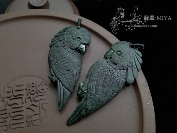 天然墨翠鹦鹉情侣对佩挂件