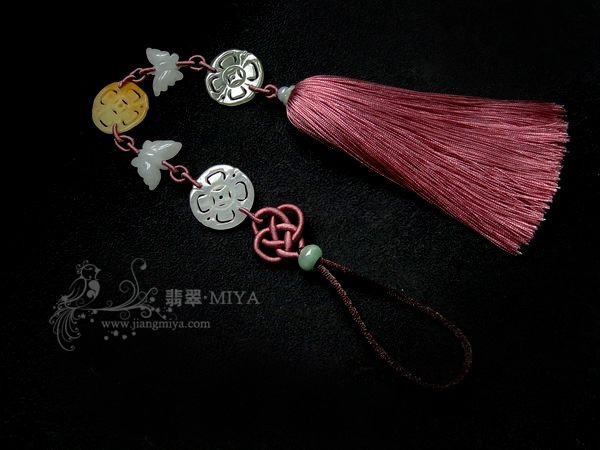 翡翠车挂