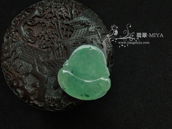 A货翡翠弥勒佛