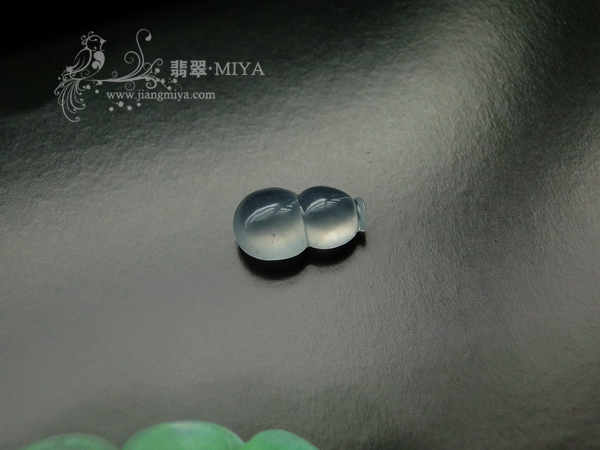 冰玻种翡翠蛋面定制