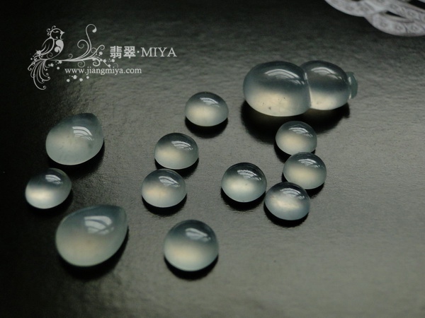 冰玻种翡翠蛋面定制