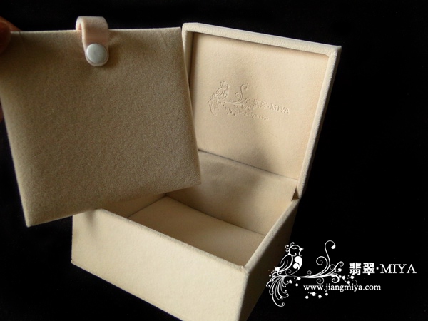咪雅珠宝盒，咪雅擦翠布