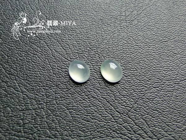 冰种翡翠小蛋面