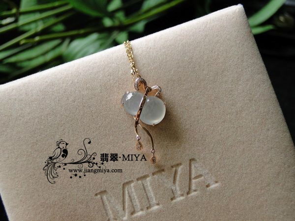 翡翠镶嵌成品