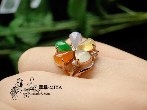 翡翠镶嵌成品