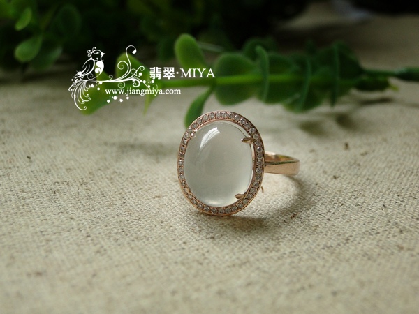 咪雅翡翠镶嵌定制宝贝