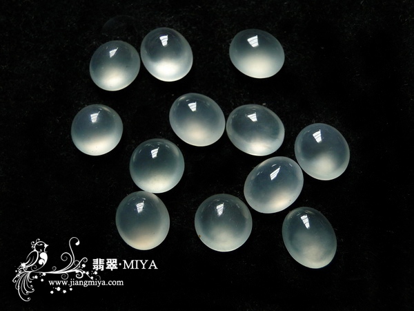 超值优惠白冰种起荧光翡翠蛋面团购