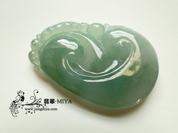 超值冰种淡绿色翡翠大花件团购