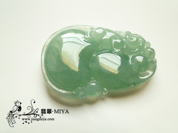 超值冰种淡绿色翡翠大花件团购
