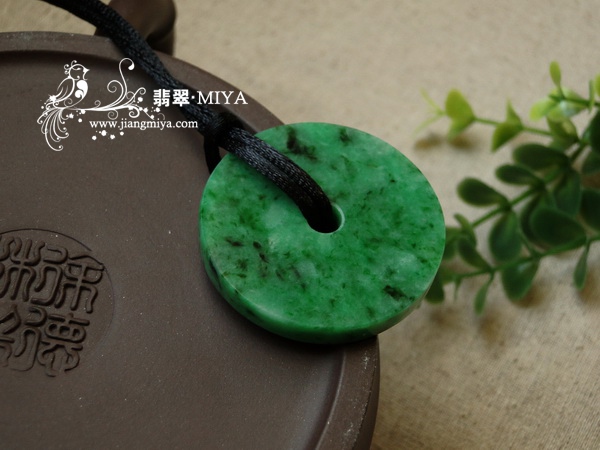 超值满绿色美貌花青翡翠大怀古