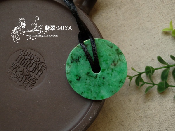 超值满绿色美貌花青翡翠大怀古