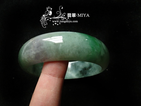 超厚庄宽版带紫带绿翡翠手镯