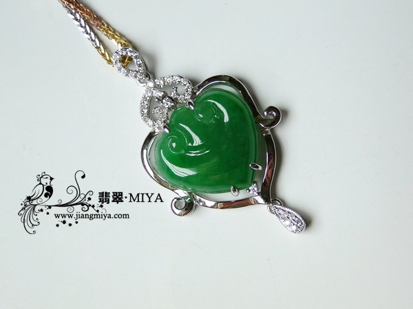 翡翠绿如意