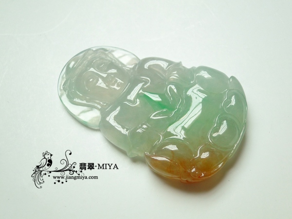 收藏级别罕见冰种三彩俏色翡翠大观音
