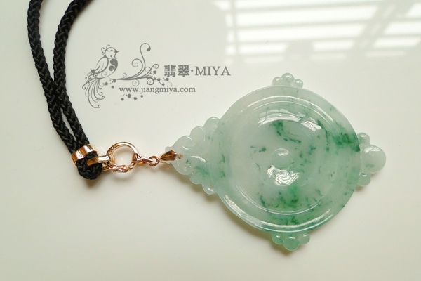 仿古雕刻超值翡翠花件