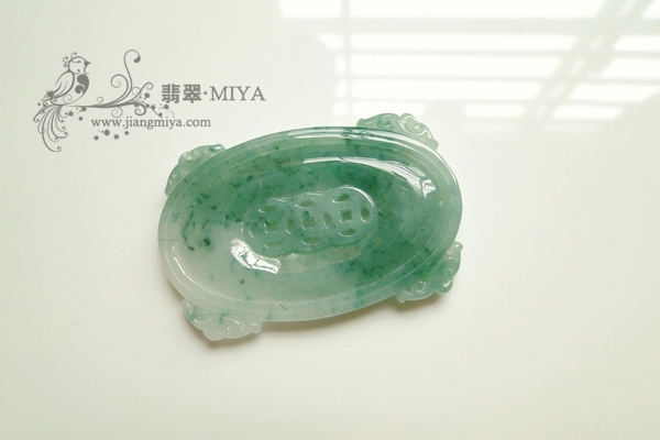 仿古雕刻超值翡翠花件