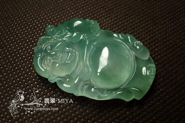 收藏级冰玻种飘绿花翡翠站佛