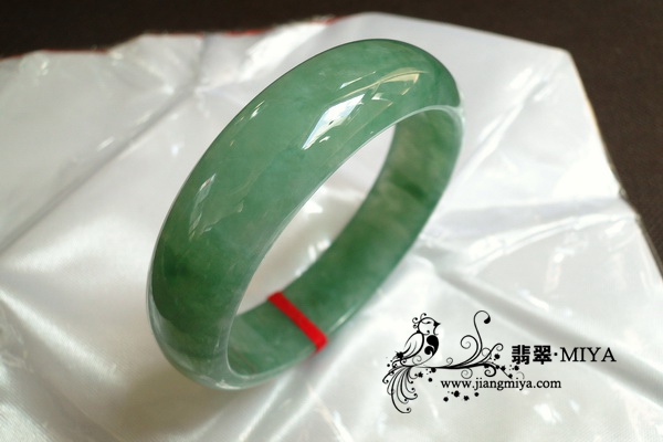 翡翠福镯