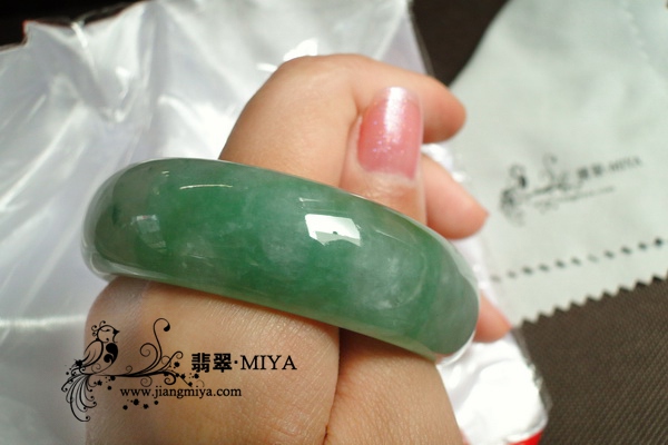 翡翠福镯