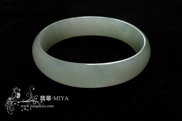 翡翠手镯