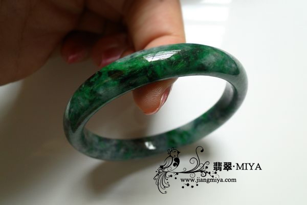 翡翠手镯