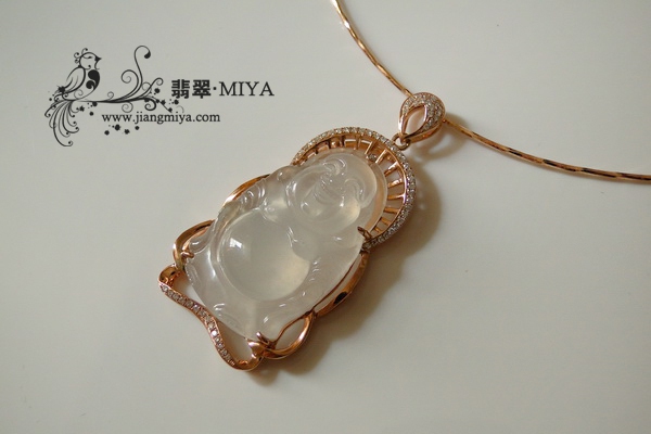 中秋之特色礼物《花好月<br />圆》翡翠大如意，福鱼戏珠，翡翠站佛