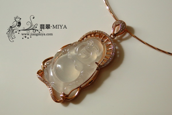 中秋之特色礼物《花好月<br />圆》翡翠大如意，福鱼戏珠，翡翠站佛