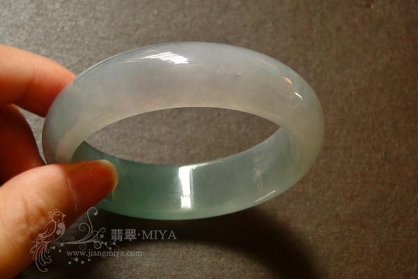 老坑冰种完美翡翠手镯