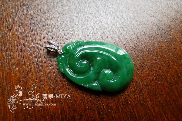 翡翠站佛,戒指,大辣椒,翡翠如意