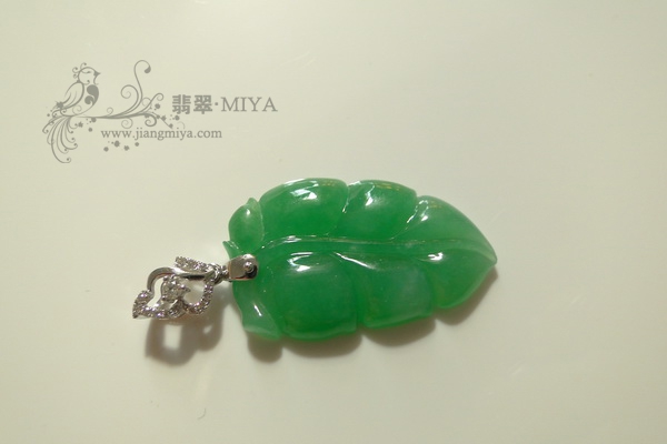 翡翠戒指，树叶