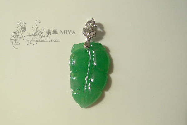 翡翠戒指，树叶