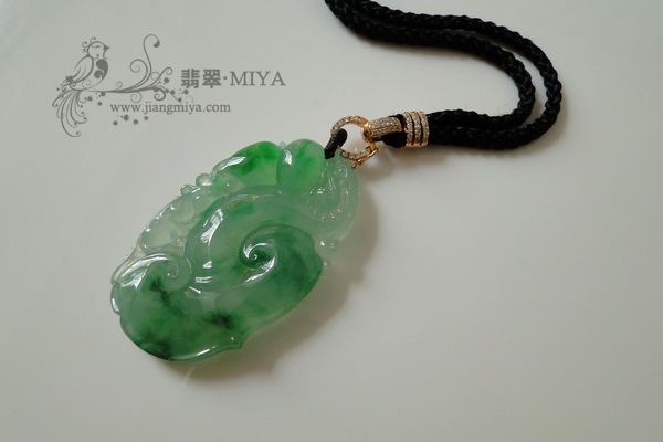 收藏级别翡翠新品宝贝特价登场