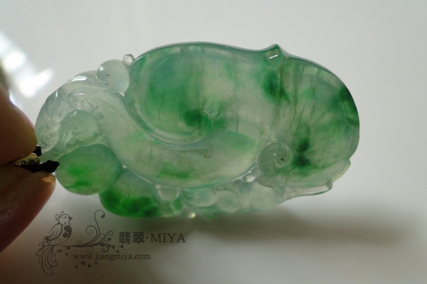 收藏级别翡翠新品宝贝特价登场