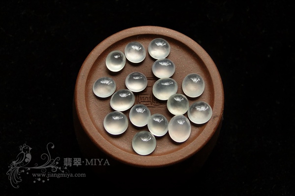 老坑冰种荧光蛋面批发