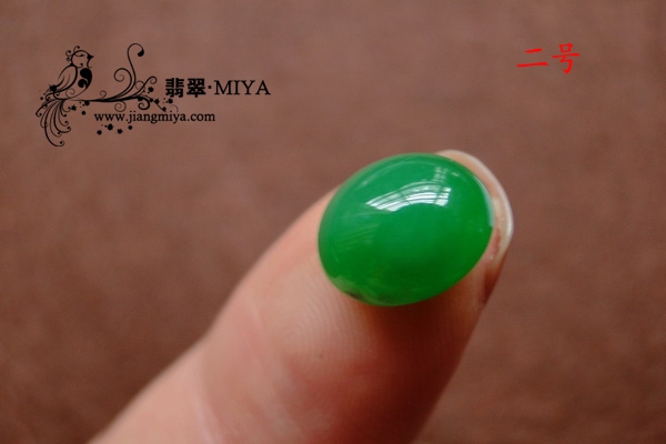 冰糯种细腻美貌小绿豆蛋面