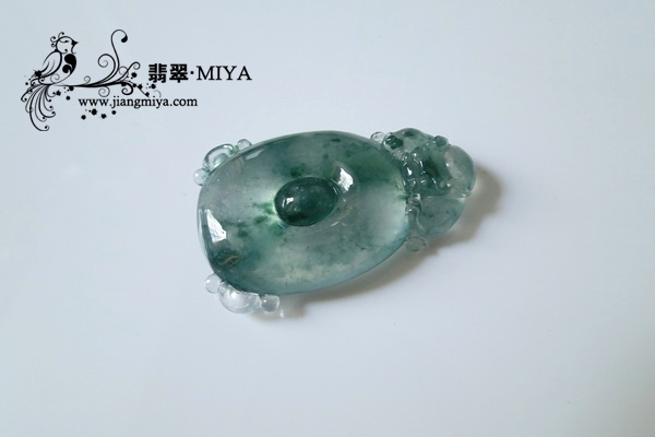 老坑<br />玻璃种起荧光貔貅守金钱挂坠