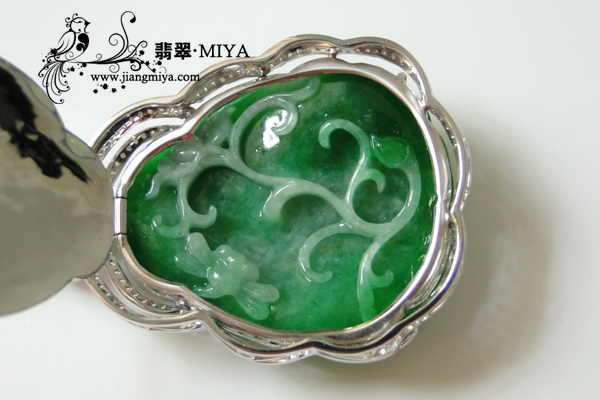 老坑辣色满绿翡翠大荷叶