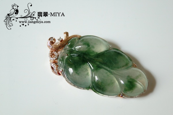 冰种飘花翡翠叶子
