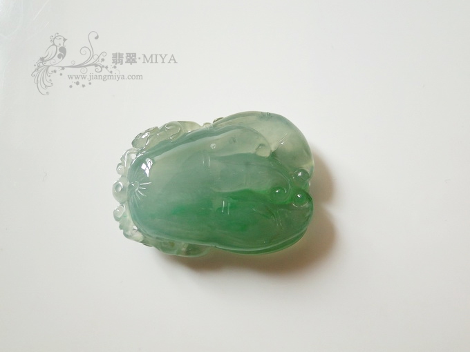 咪雅翡翠