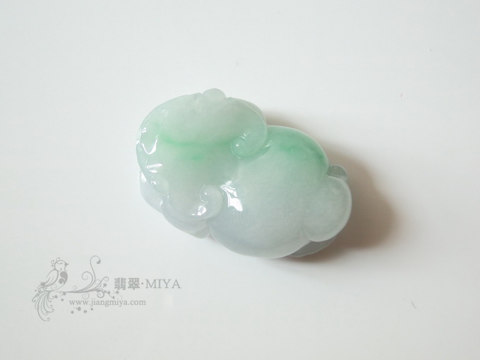 咪雅翡翠