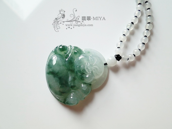 飘蓝花饱满坐佛