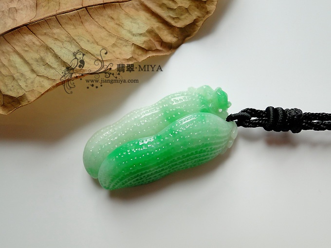 咪雅翡翠，翡翠花生，翡翠树叶包挂