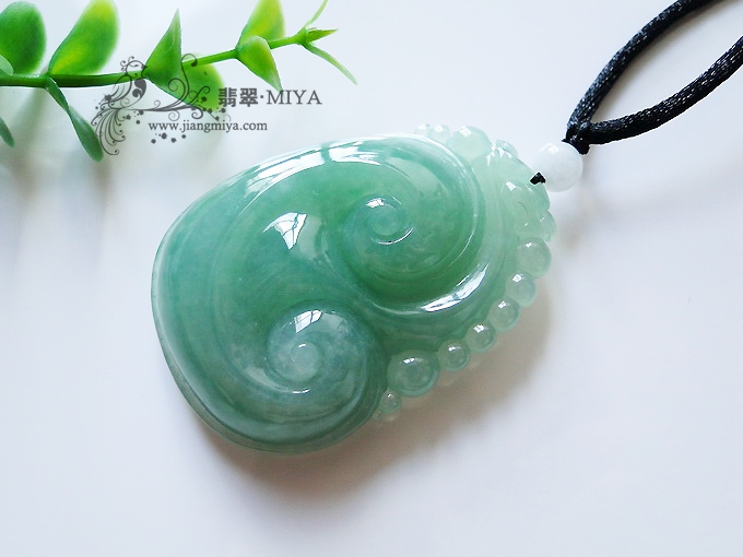 翡翠如意，翡翠钟馗