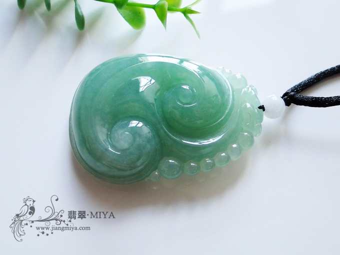 翡翠如意，翡翠钟馗