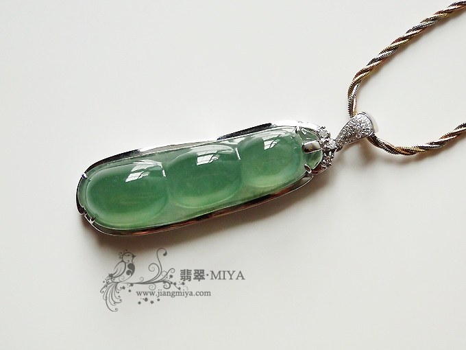 高冰水润翡翠豆子