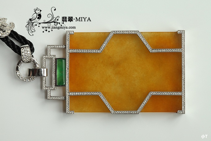 罕见高冰正黄翡大方牌，适合作传家宝