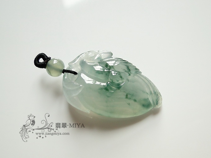 冰种水润喜鹊寿桃挂坠